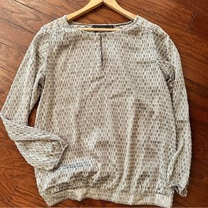 (3 for $30!) The Limited (S) silver long sleeve blouse